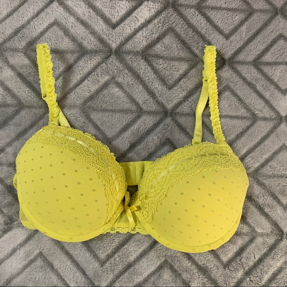 Candie’s Yellow Bra - 36C